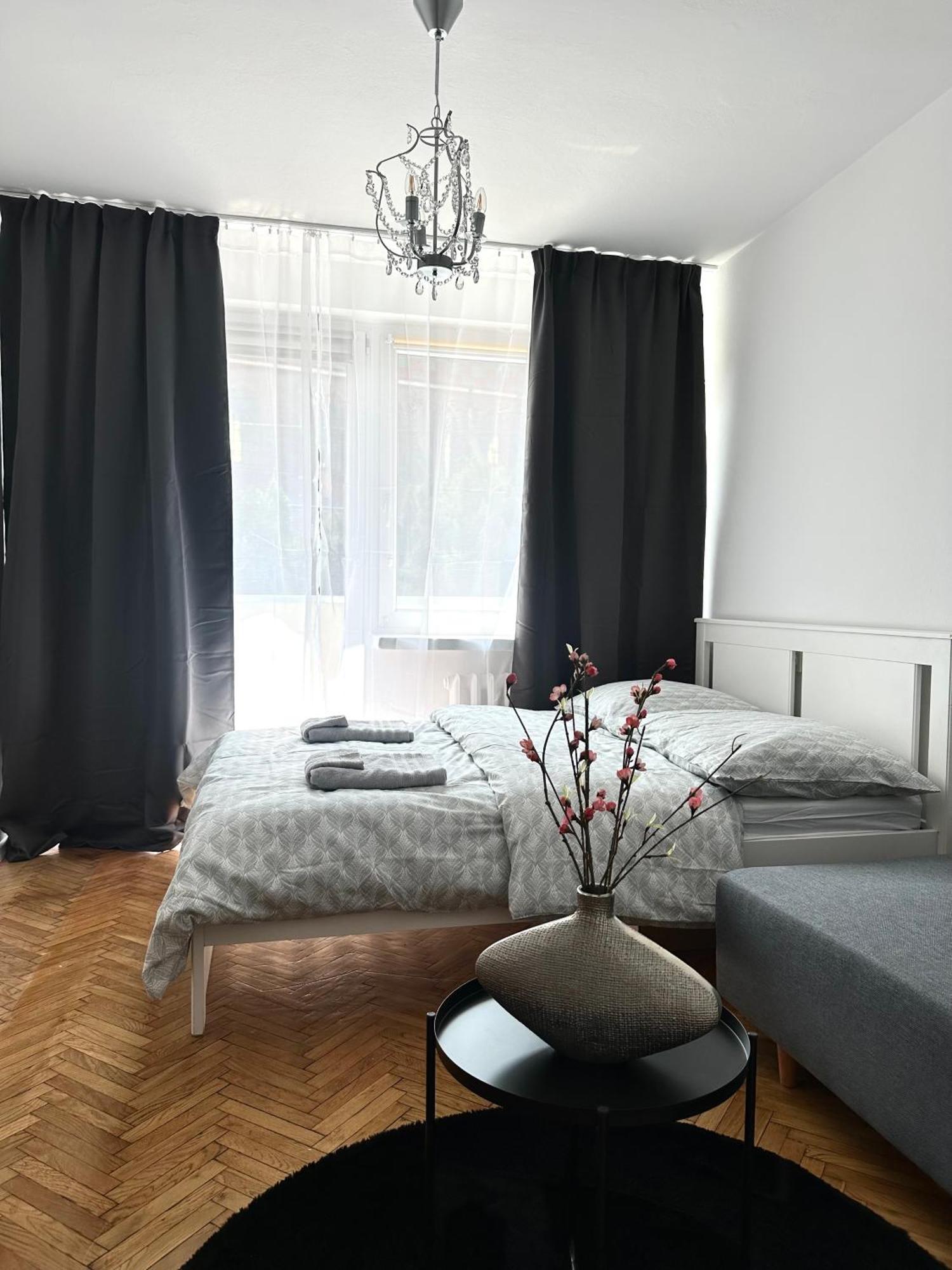 ורוצלב Wita Stwosza Apartment - Self Check-In 20H מראה חיצוני תמונה